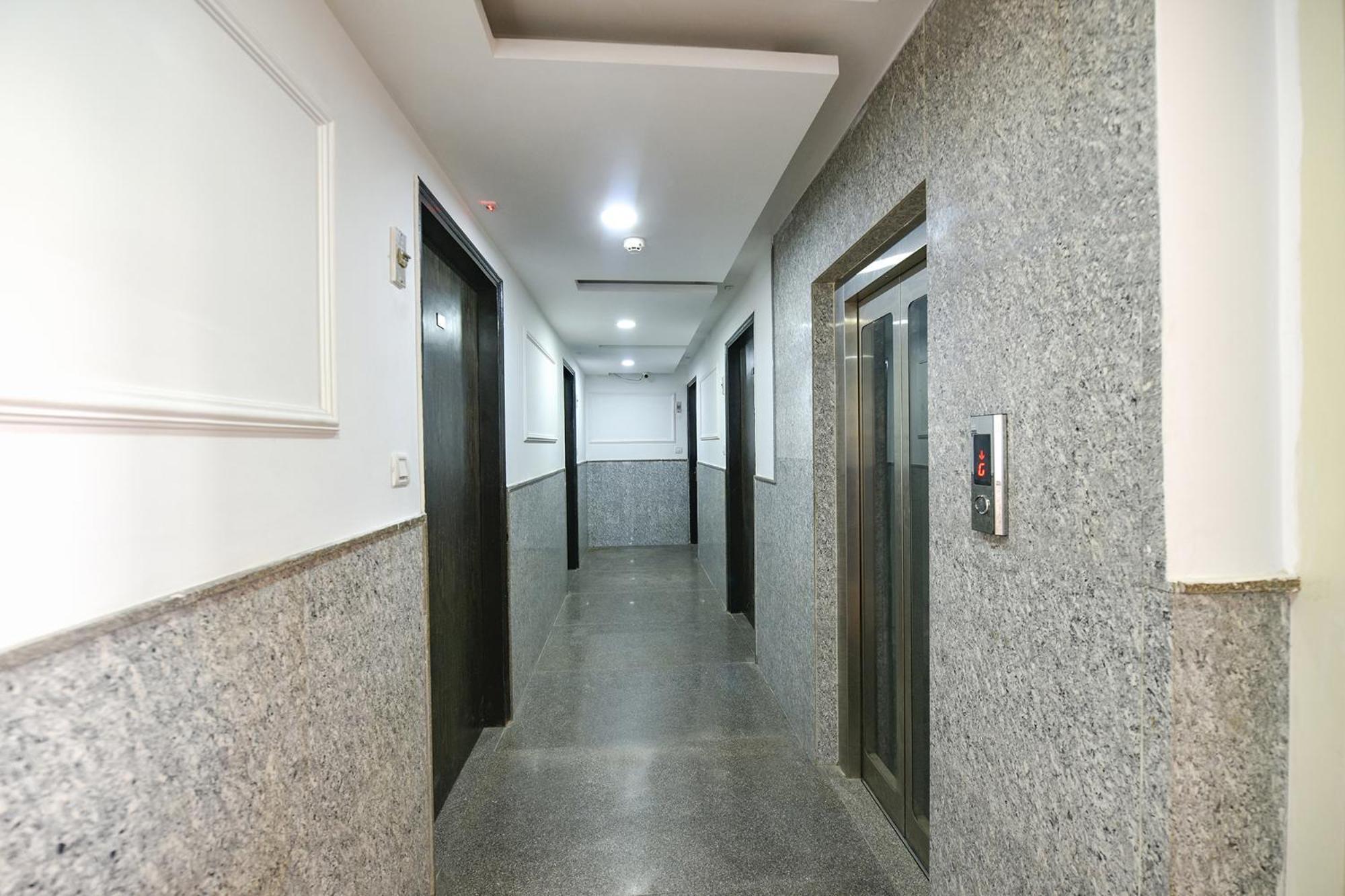 Fabhotel Belwood Near Igi Airport Nowe Delhi Zewnętrze zdjęcie